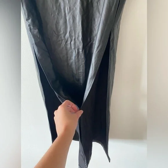 Derek Heart Faux Leather Mini Skirt - Picture 3 of 5